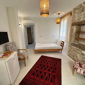 Eski Hotel